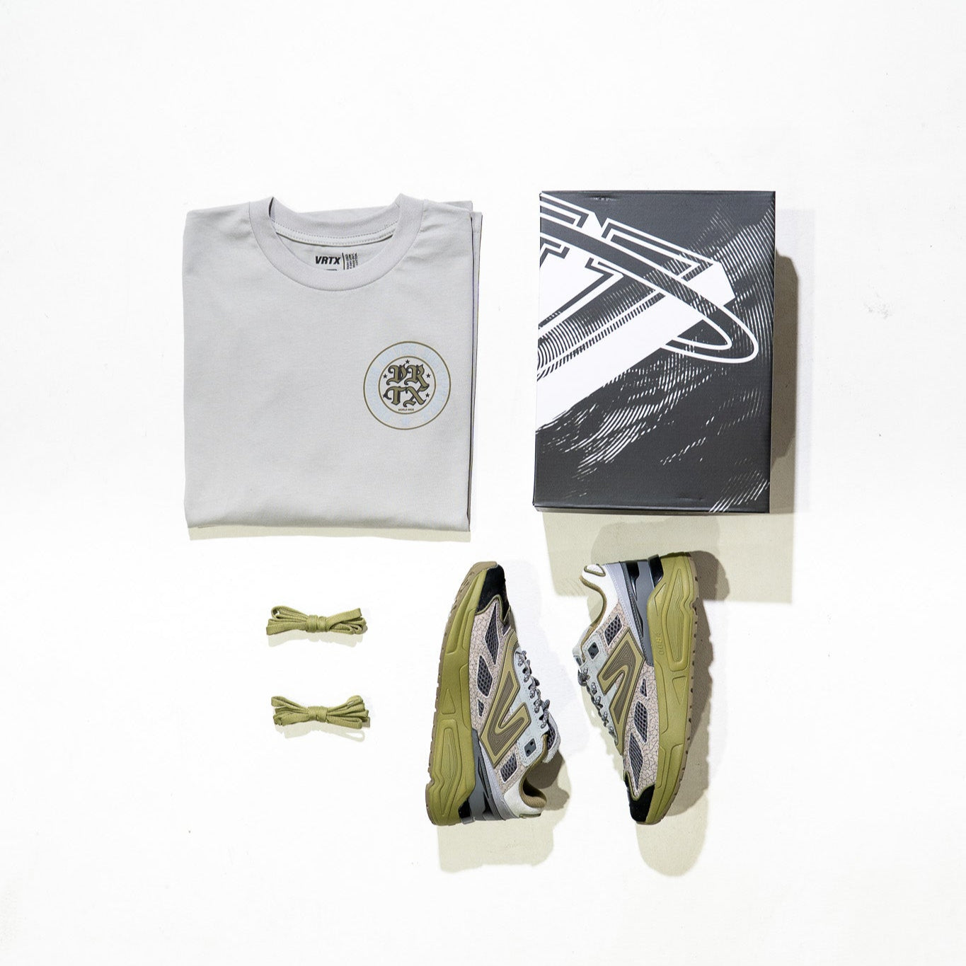 VRTX CREST T-SHIRT SILVER